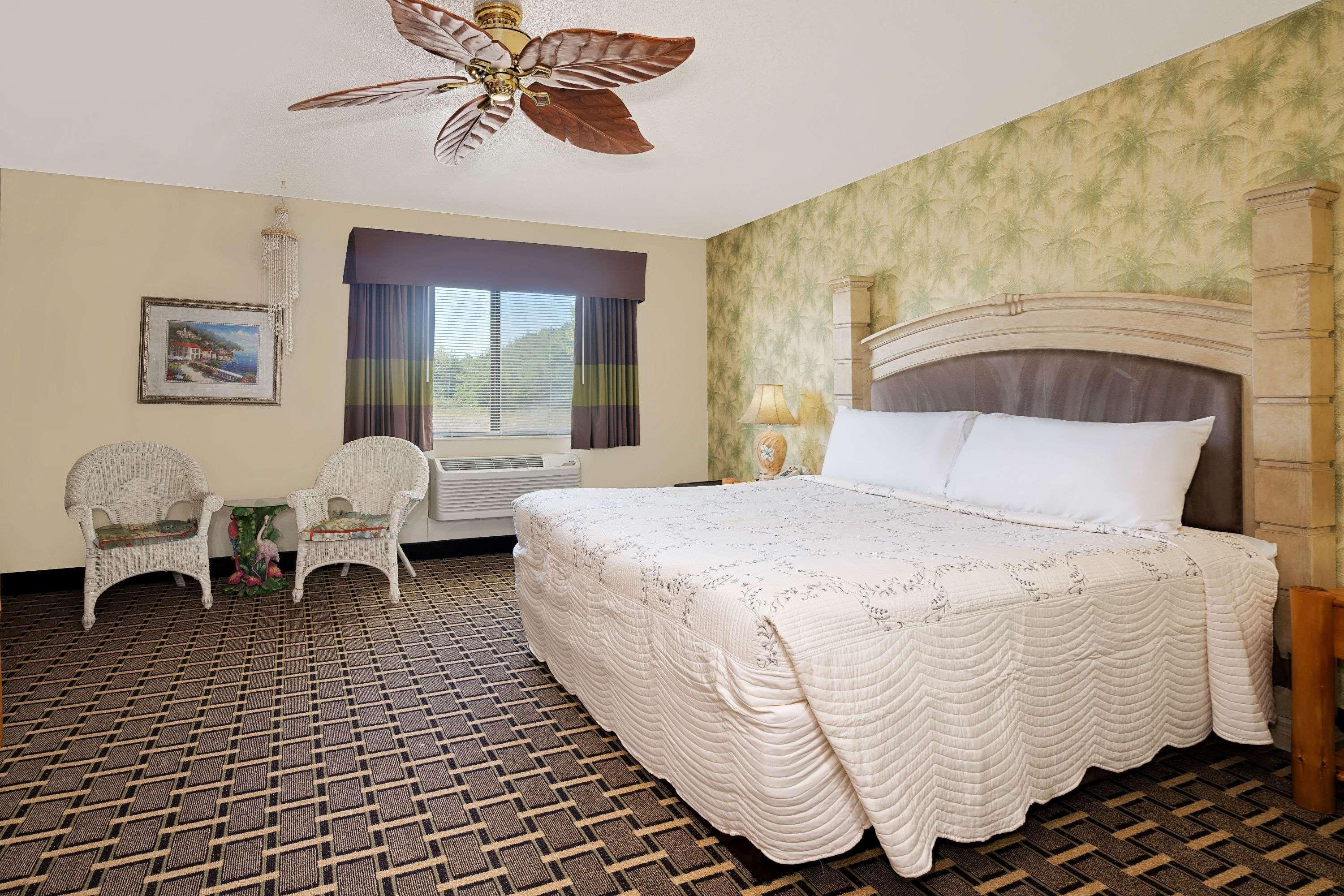 Hotel Super 8 By Wyndham Cloquet Esterno foto