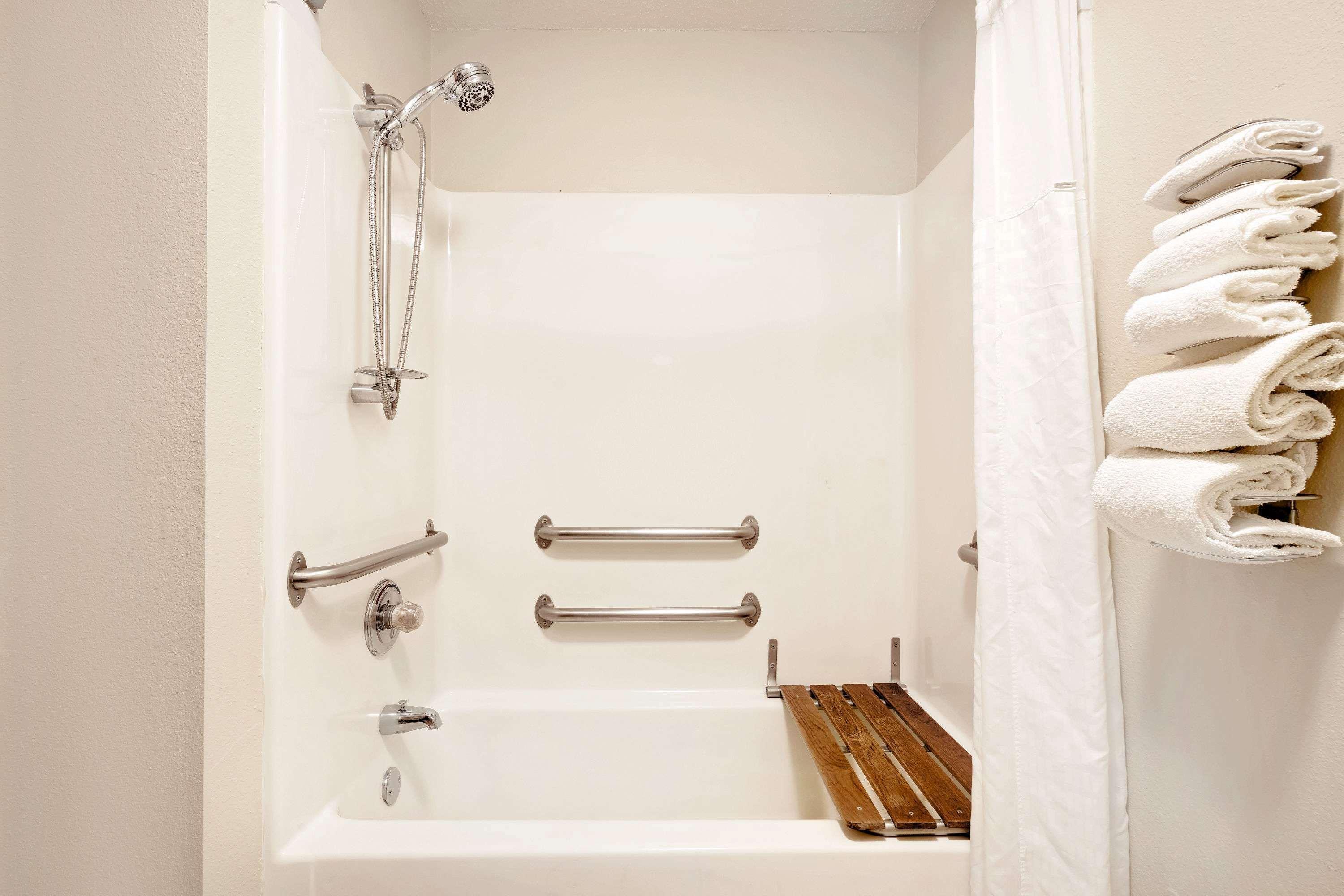Hotel Super 8 By Wyndham Cloquet Esterno foto