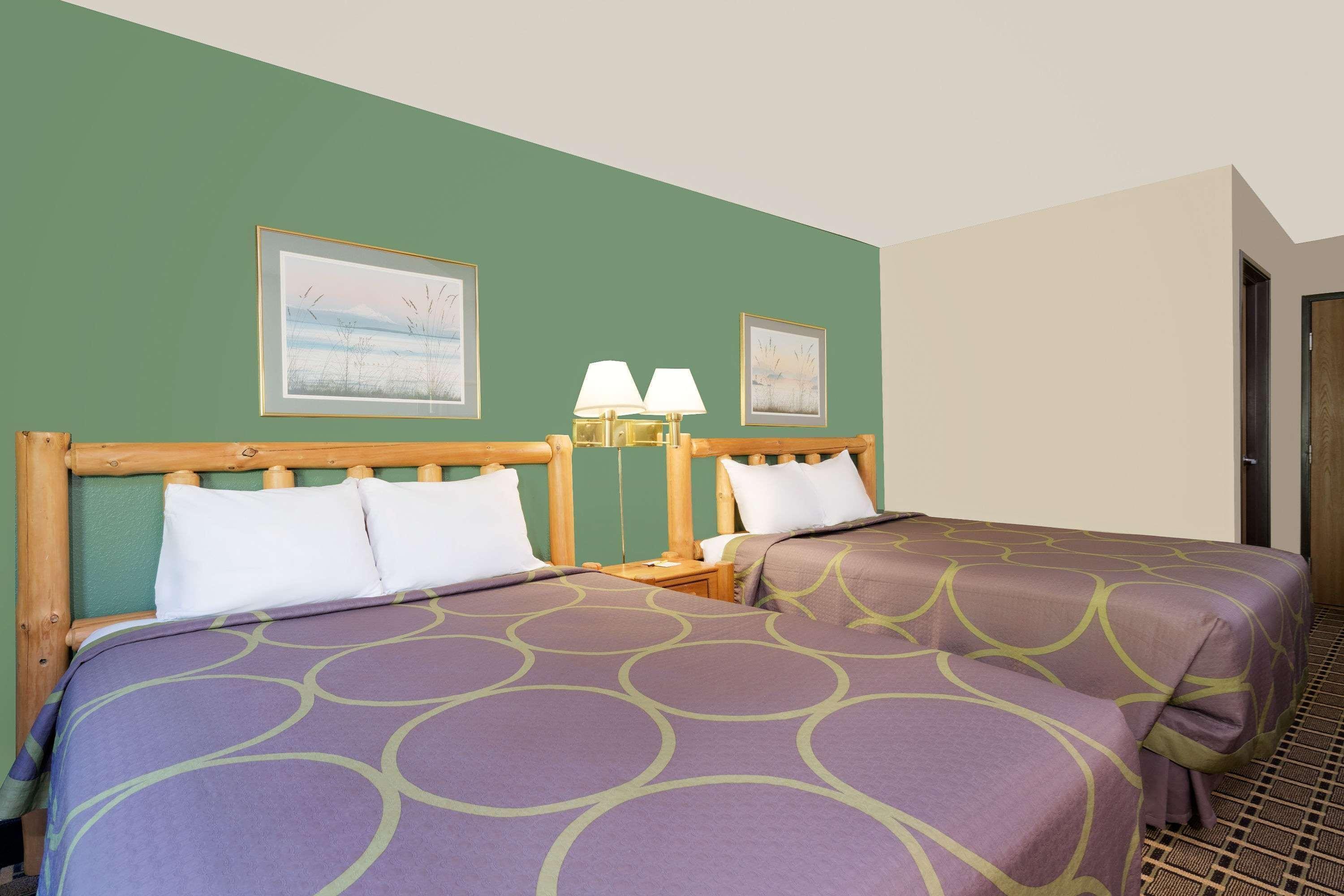 Hotel Super 8 By Wyndham Cloquet Esterno foto